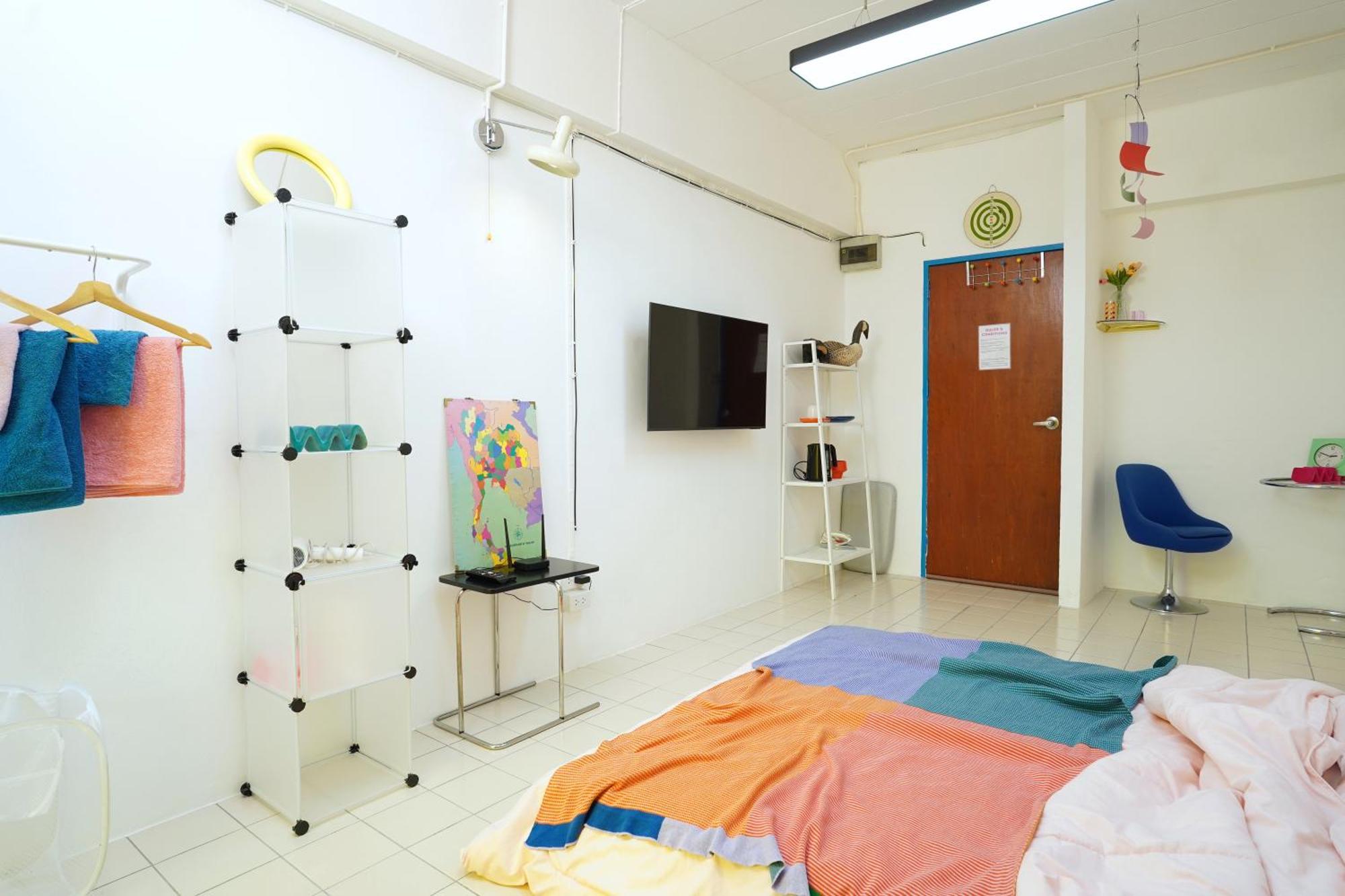 Apartamento Modern Art - Lat Phrao Near Mrt Mahat Thai *